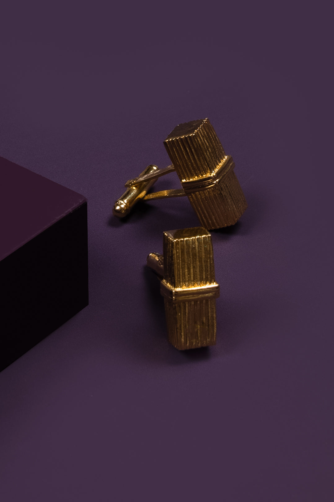 Noblemen Cufflinks Gold - Pehr Adorning Time