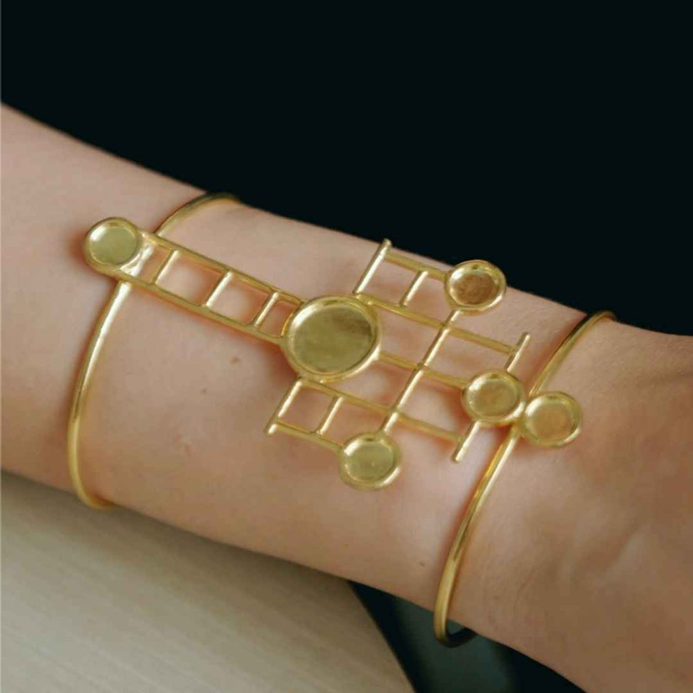 Pehr Cross and Noughts Bracelet | House of Pehr - Image 3