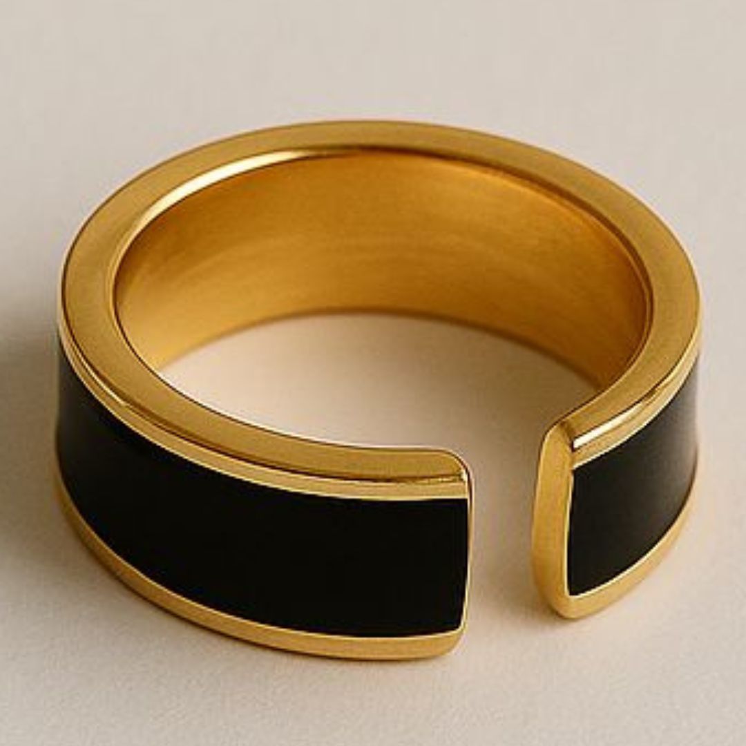 Golden Noire ring with black inlay from House of Pehr