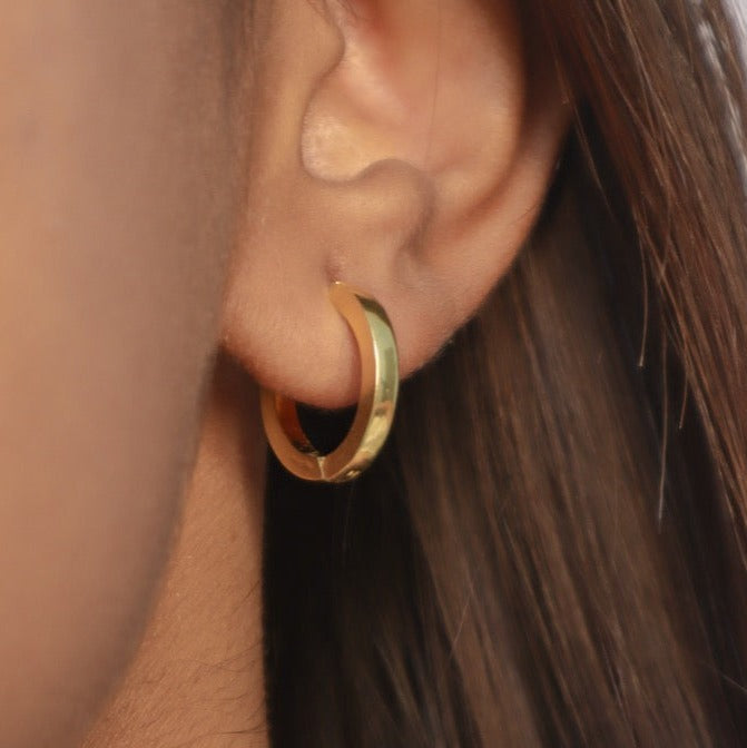 Huggie Hoops I Pehr Adorning Time  - Image 1