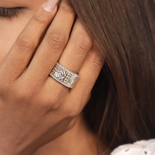 Pehr Mandala Ring - Pehr Adorning Time