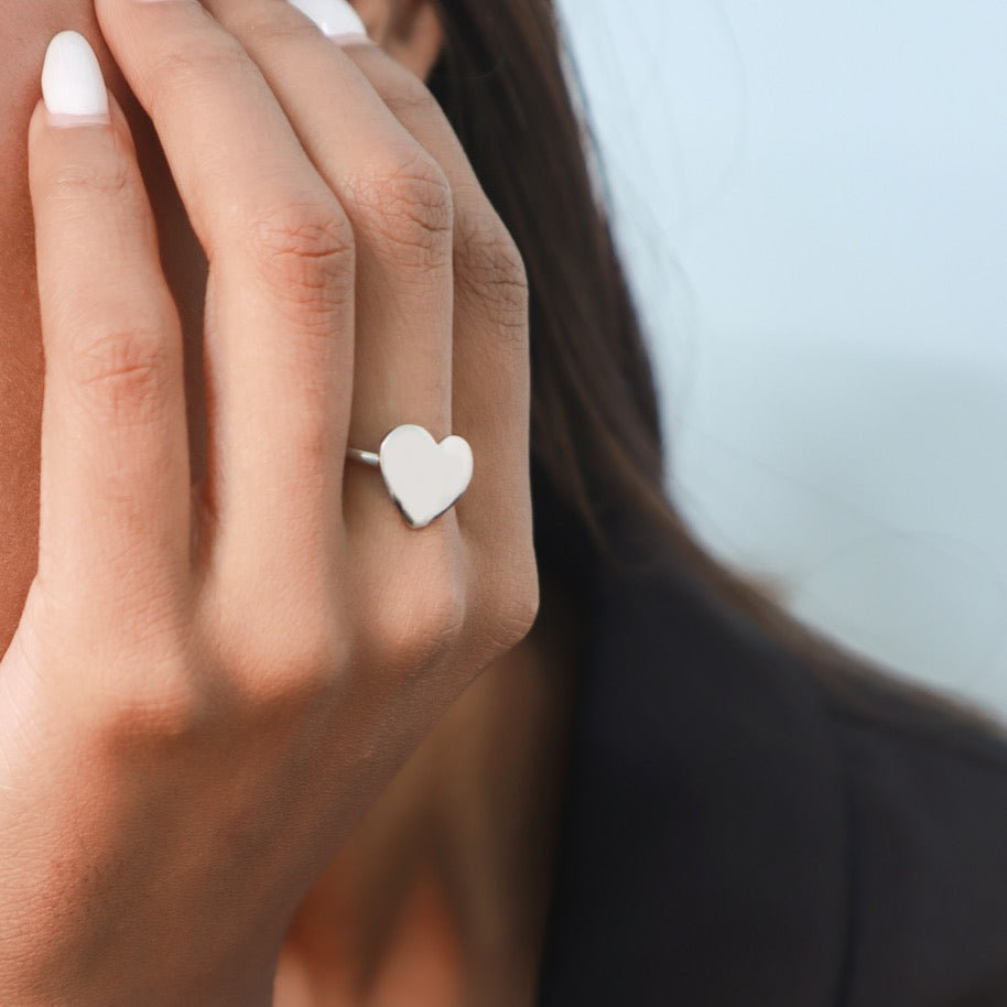 Charm Ring | Pehr Heart Ring | Silver Ring | Pehr Silver - Image 2
